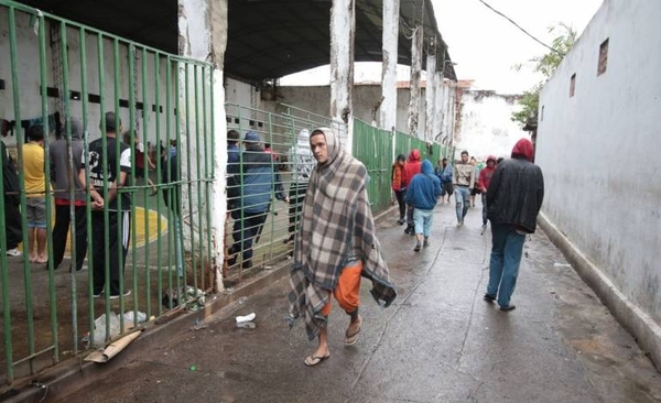 HOY / Hace 60 días que reos no usan las privadas en Tacumbú: “Es un tema de seguridad porque les altera”