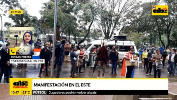 Pobladores de Alto Paraná se manifiestan solicitando ayuda del Estado
