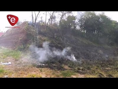 BOMBEROS INSTAN A EVITAR QUEMA DE PASTIZALES Y BASURAS