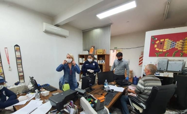 HOY / Fiscalía allana imprenta y desbarata estructura que falsificaba documentos