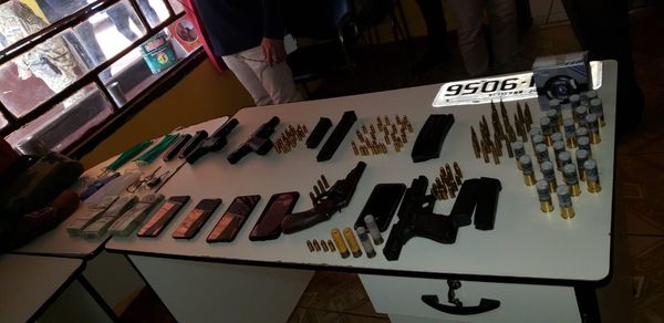 Hay detenidos, armas y vehículos incautados por crimen de policía