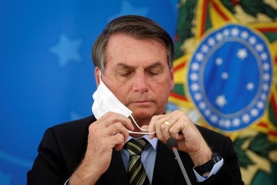 Bolsonaro da negativo a tres pruebas de coronavirus