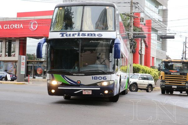 Paraguayos que llegaron en vuelo humanitario ya están en un Hotel