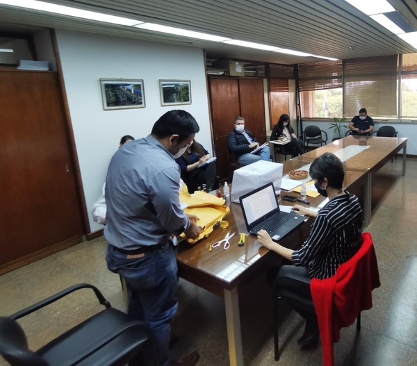 ANDE recibe ofertas para adquisición de 7.200 transformadores de distribución - .::RADIO NACIONAL::.