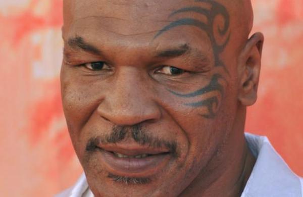 'Sólo verlo da miedo': el impactante entrenamiento de Mike Tyson en su regreso al boxeo - C9N