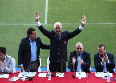 Juan José Zapag le pone fecha a su retiro de la directiva cerrista - Digital Misiones