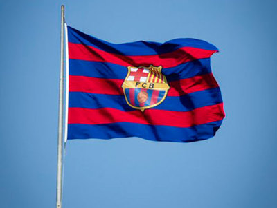 Barcelona cierra sus escuelas de fútbol en Canadá