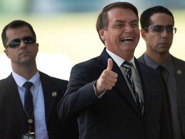 Bolsonaro se hizo los exámenes de Covid-19 con seudónimos y dio negativo