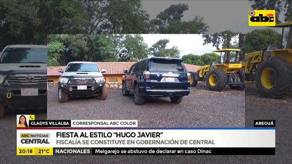 Hugo Javier, “ ha’e animador” peteî vy’a guasu karaoke oiko Gobernación, óga guasúpe - ABC Remiandu - ABC Color