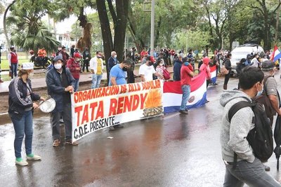 Franqueños en protesta porque ivare’áma el rollo | Crónica