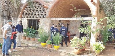 Padrastro de “Yuyu” ¿metido en lavado? | Crónica