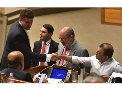 Otorgan millones en gastos superfluos para la Fiscalía