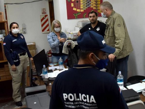 Desbaratan supuesta red dedicada a la falsificación de documentos