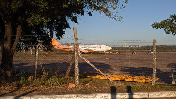 Llegó avión carguero con más de 100 mil kilos de insumos médicos