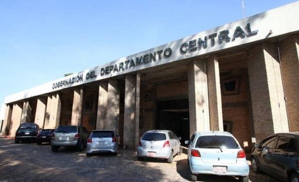 HOY / Gobernador se pone a disposición de la Fiscalía