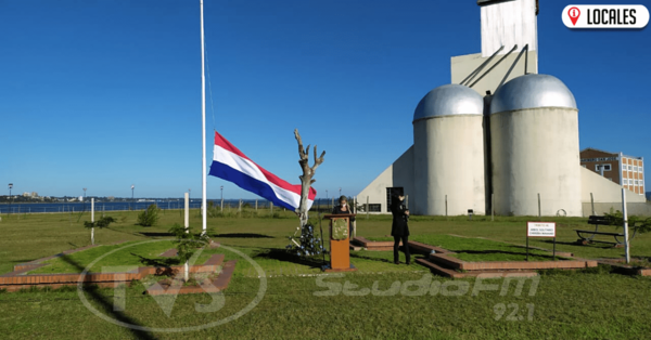 Encarnación: Con solemne acto conmemoran los 209 años de independencia del Paraguay