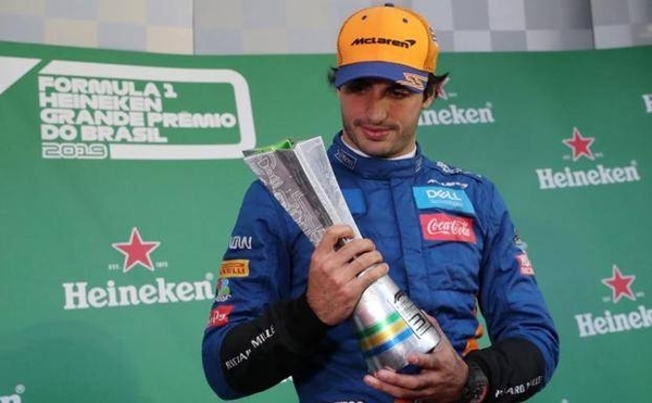 HOY / F1: Ferrari ficha al español Sainz para sustituir a Vettel