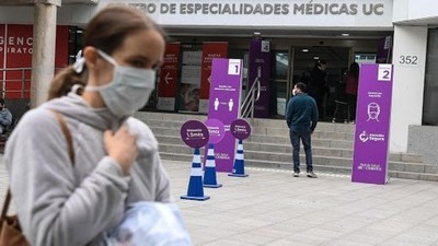 Chile volvió a confinamiento total tras repunte del 60 % en contagios de coronavirus - ADN Paraguayo