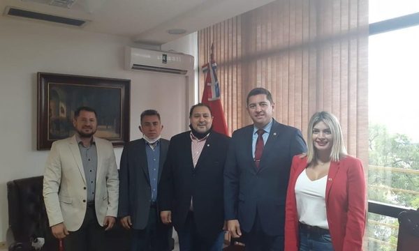 Abren investigación a políticos de CDE que violaron cuarentena para reunirse con Alliana – Diario TNPRESS