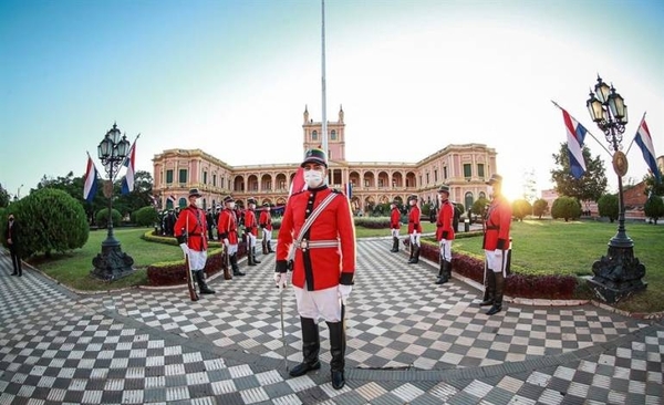 HOY / Atípico festejo de la independencia de Paraguay