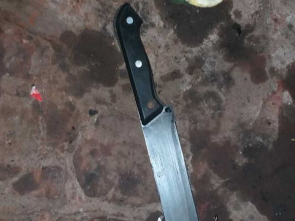Mujer muere tras recibir varias puñaladas