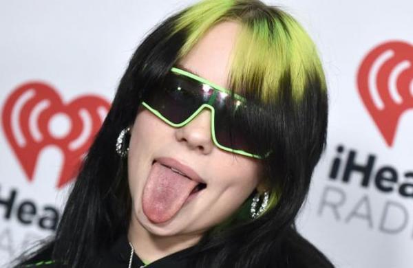 Billie Eilish confiesa estar feliz con el confinamiento obligatorio por el Covid-19 - SNT
