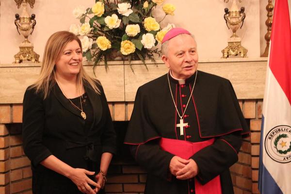 Fiscal General tuvo una reunión con el Nuncio - Judiciales.net