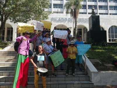 Actores se manifestaron frente al Poder Judicial - Judiciales.net
