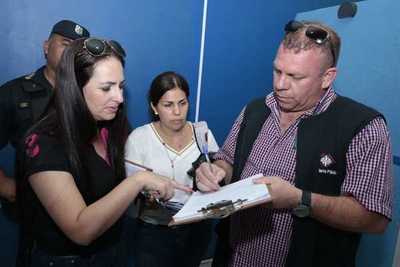 PJC: Ordenan detención de director y guardias de cárcel - Judiciales.net