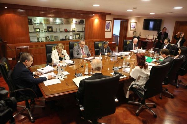 Cambian a directora de RRHH de la CSJ - Judiciales.net