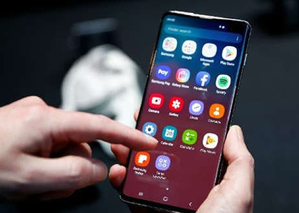 APP "Defensores" recibió su primera denuncia - Judiciales.net