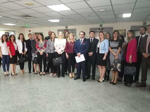 Exigen transparencia en selección de fiscales - Judiciales.net