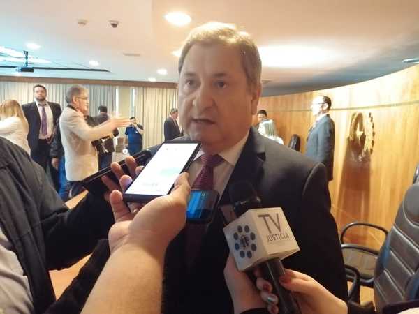 Guardiacárcel entregó celular a "Samura" - Judiciales.net