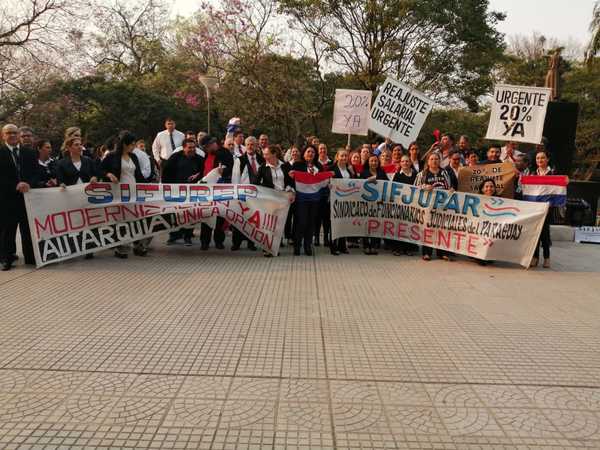 Sigue movilización a favor del presupuesto del PJ - Judiciales.net