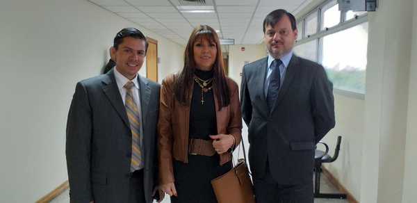 Jueza rechazó pedido de desafuero contra diputada - Judiciales.net