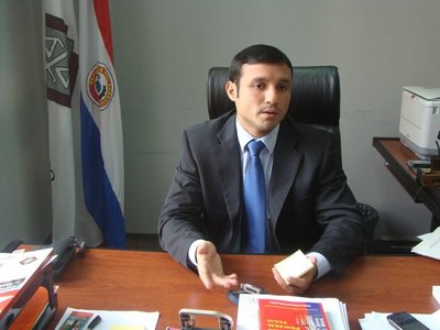 Condenan a joven que hurtó en casa de policía - Judiciales.net