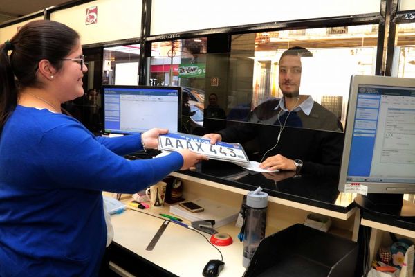 Más de 2 millones de vehículos registrados - Judiciales.net