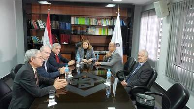 ARP y UIP brindan apoyo a Sandra Quiñónez - Judiciales.net