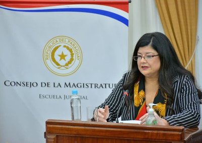 Carolina Llanes, nueva ministra de Corte - Judiciales.net