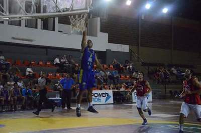 Presentan amparo para suspender torneos de básquet - Judiciales.net