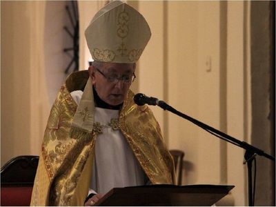 Arzobispo pide combatir virus que atentan contra los bienes públicos