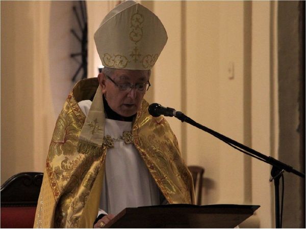 Arzobispo pide combatir virus que atentan contra los bienes públicos