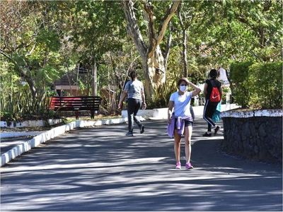 Parques municipales  abiertos, pero sin medidas preventivas ante Covid