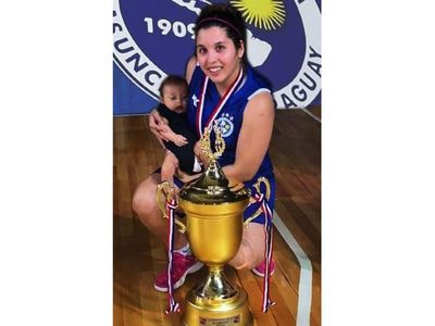 Jazmín, mamá campeona e hija de crack