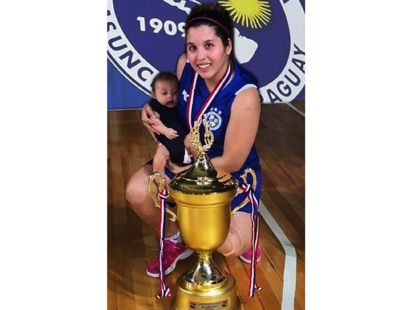 Jazmín, mamá campeona e hija de crack