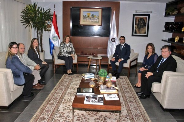 Caso Arrom-Martí: FGE felicitó a delegación paraguaya - Judiciales.net