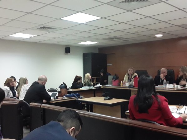Fiscal pidió 8 años de cárcel para exministra de la SEN - Judiciales.net