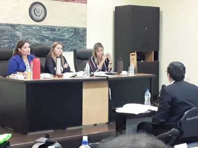 “Secretaria Vip” no tenía trato especial, dijo excontralor - Judiciales.net