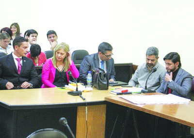 Cámara destraba luego de un año causa de médicos de IPS - Judiciales.net