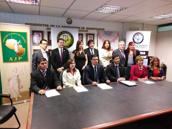 Magistrados entregan carta abierta a ministro de hacienda - Judiciales.net